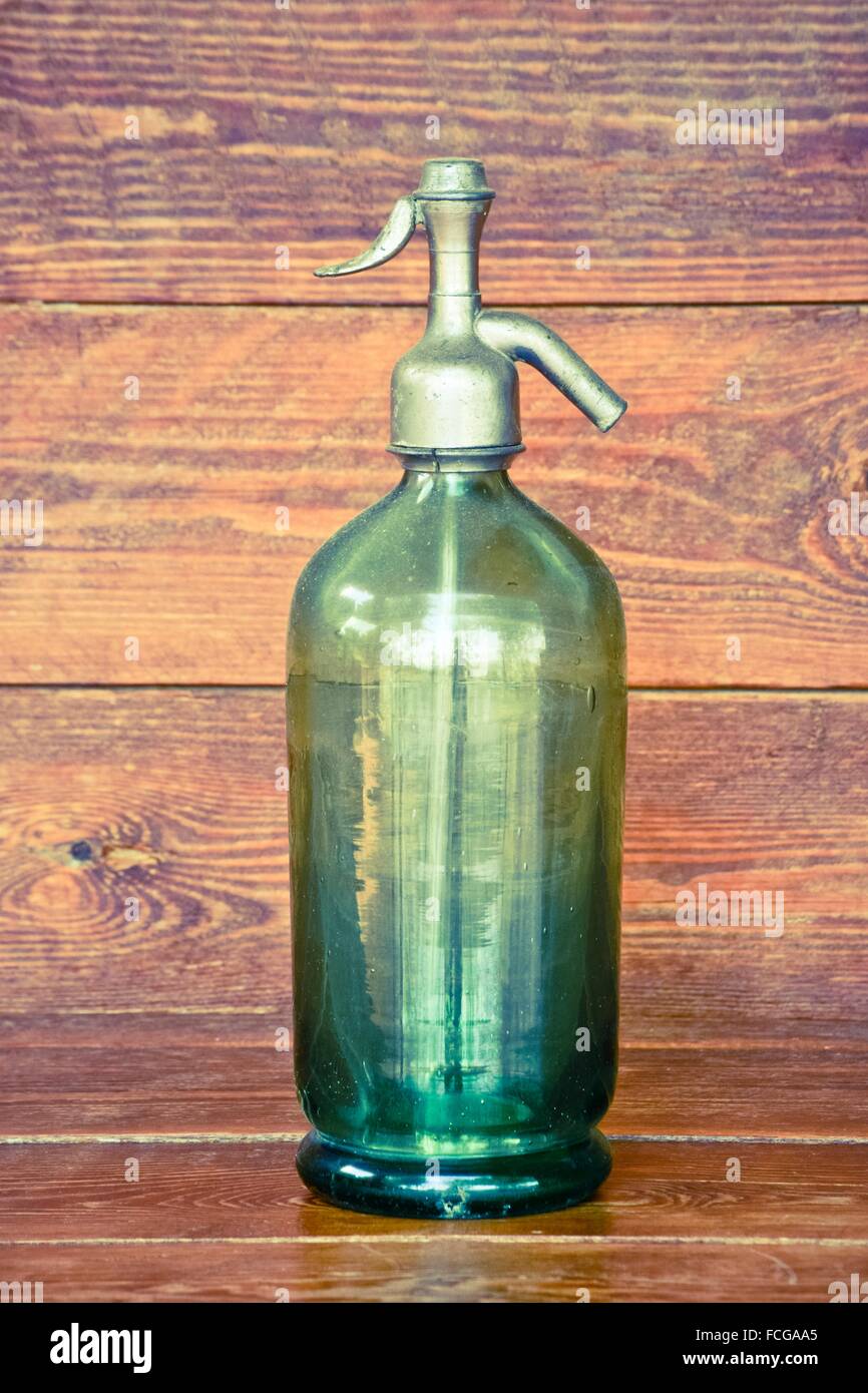 Antigua botella de sifón de soda Fotografía de stock - Alamy