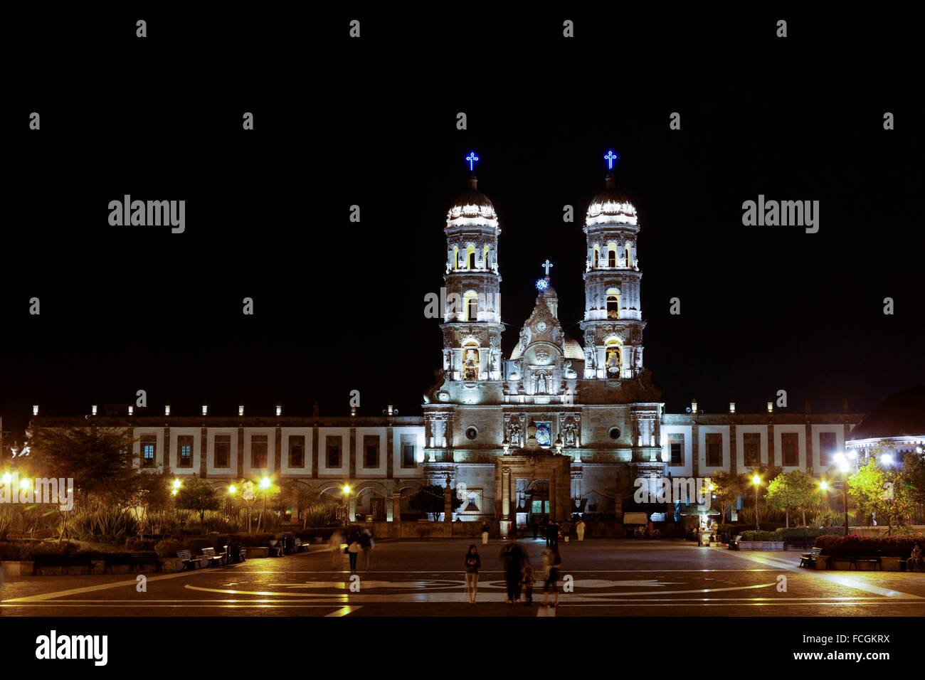 Basílica de Nuestra Señora de Zapopan, Guadalajara, Jalisco, México Fotografía de stock - Alamy Basílica de Nuestra Señora de Zapopan, Guadalajara, Jalisco, México Fotografía de stock - Alamy