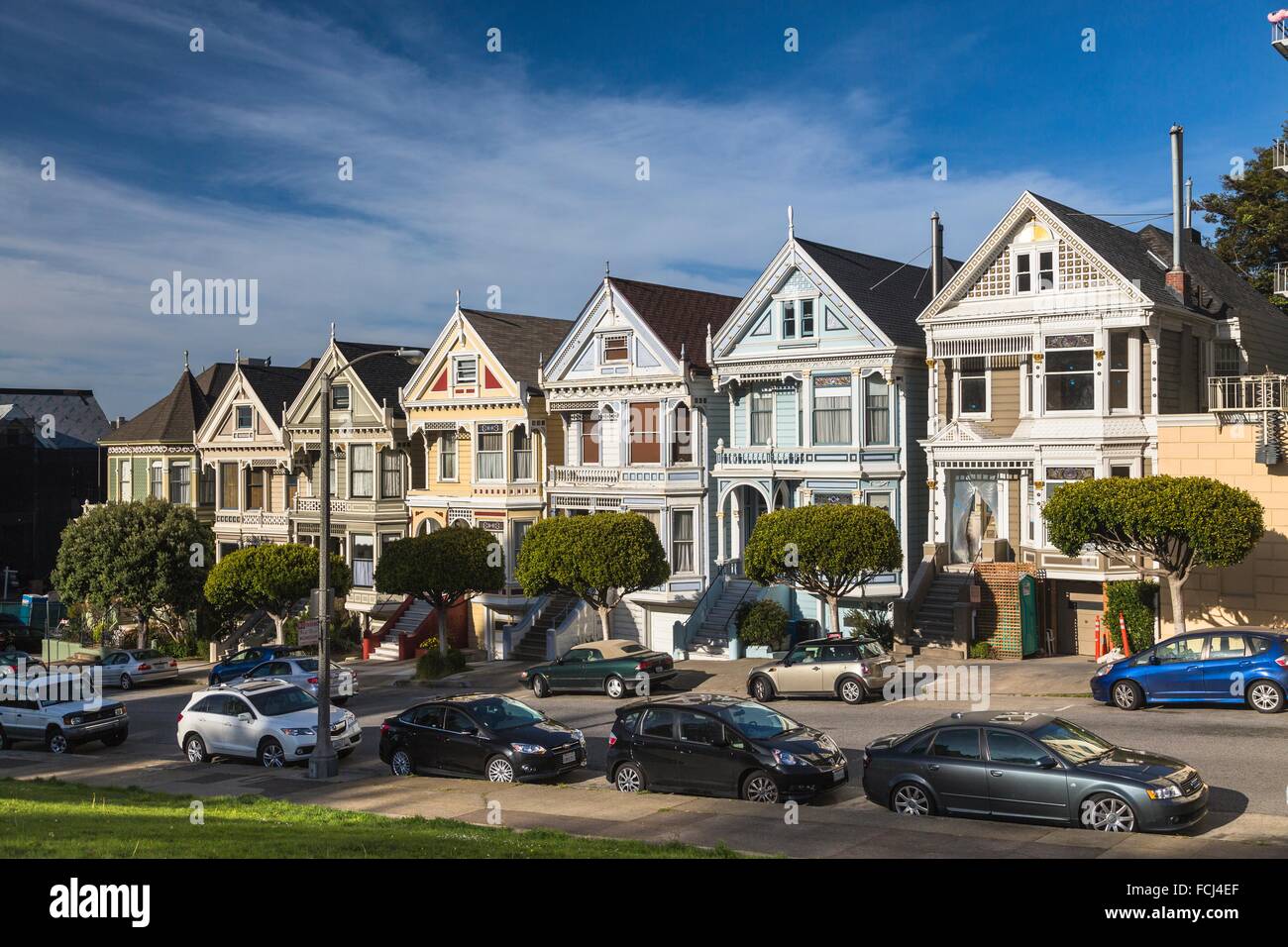 Las Famosas Casas Damas Pintadas En San Francisco California Ee Uu Fotografía De Stock Alamy