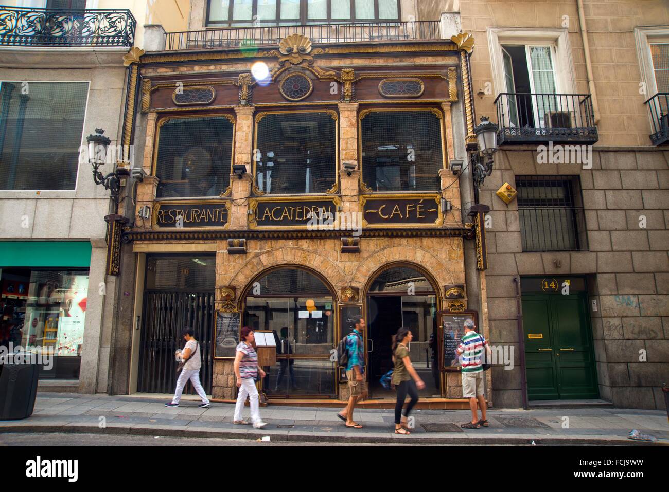Fachada de la Catedral restaurante. Carrera de San Jeronimo, Madrid, España  Fotografía de stock - Alamy