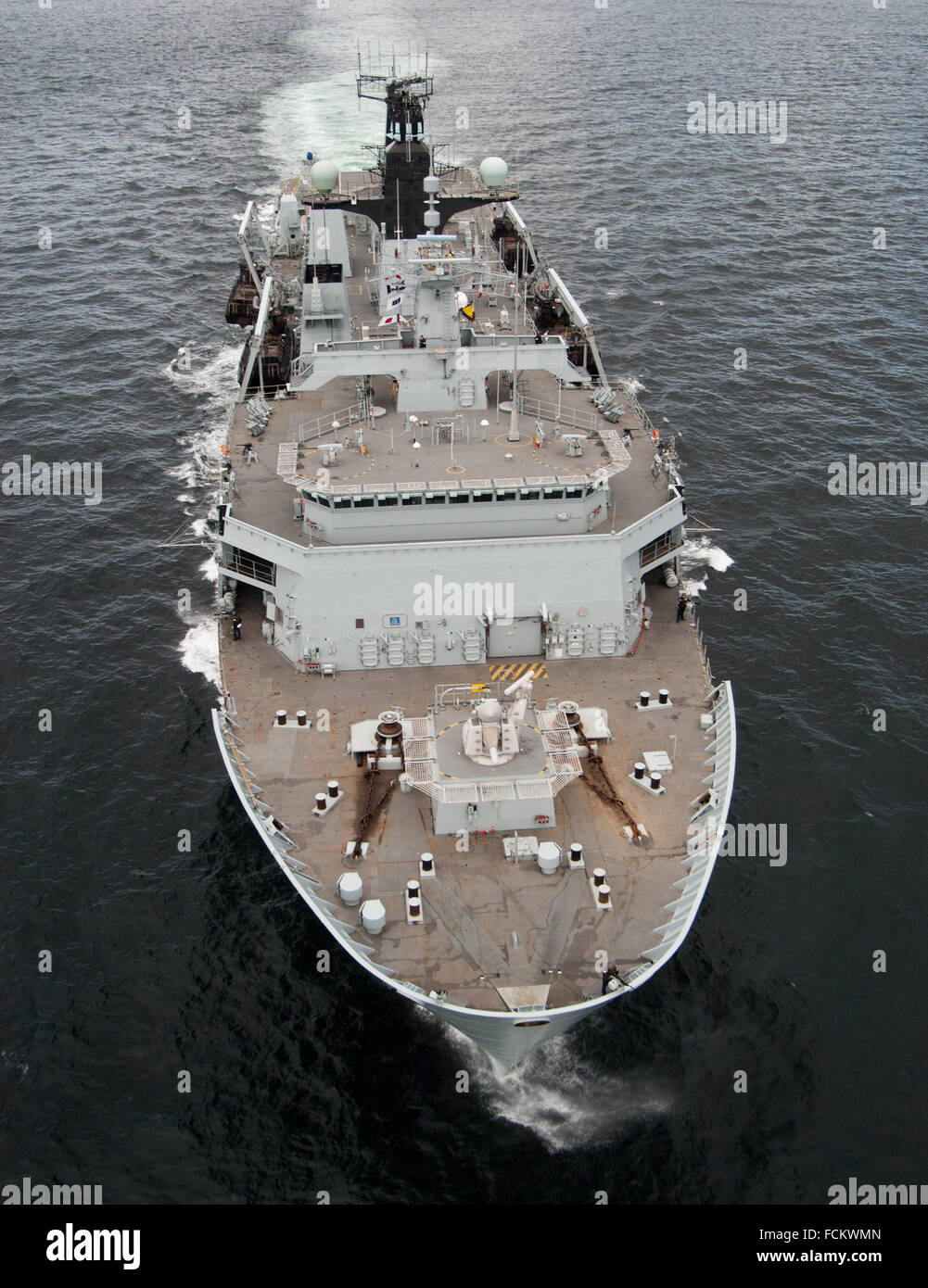 Vista aérea de la Royal Navy assault buque HMS Albion Foto de stock