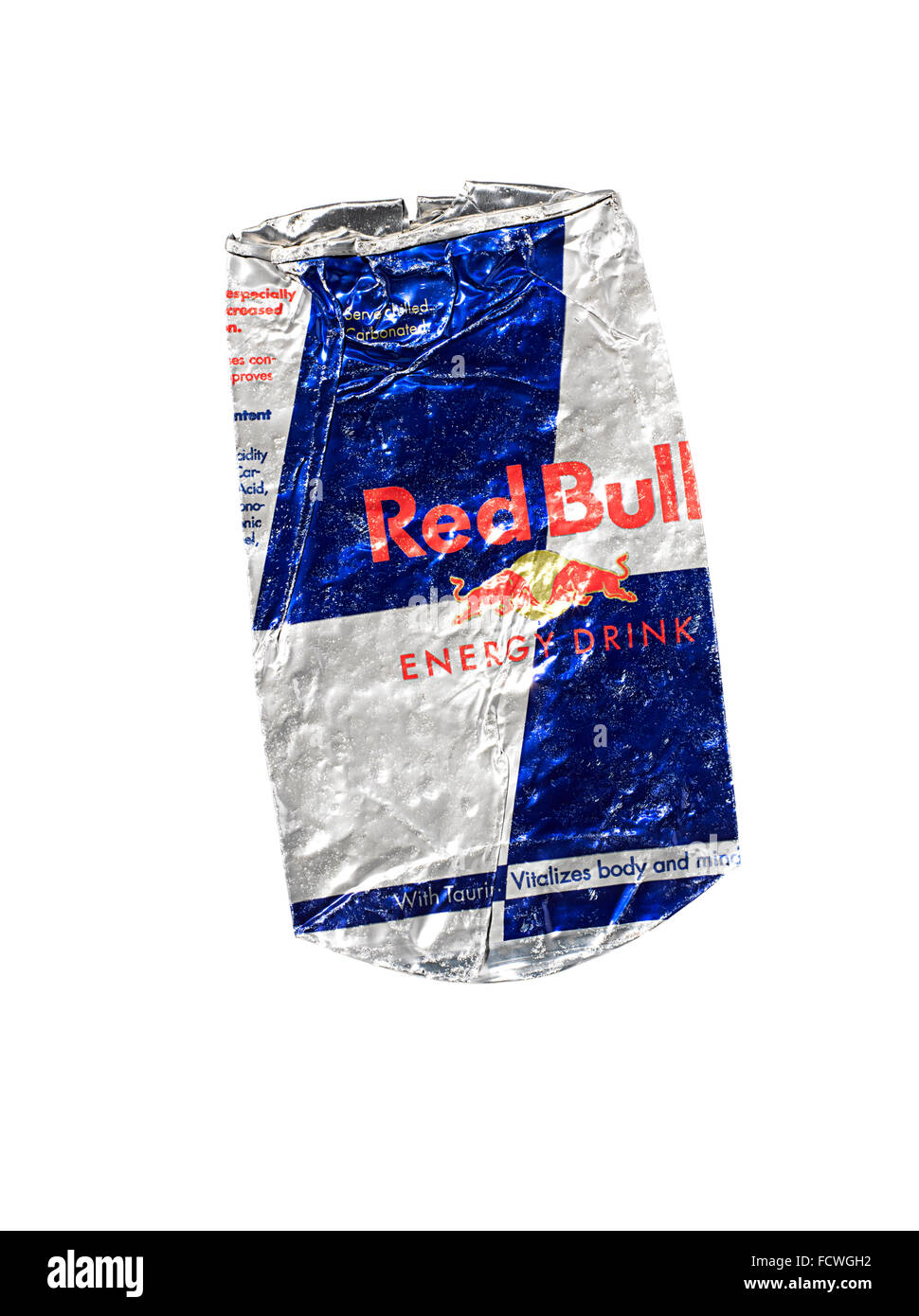 Aplastado una lata de Red Bull Foto de stock