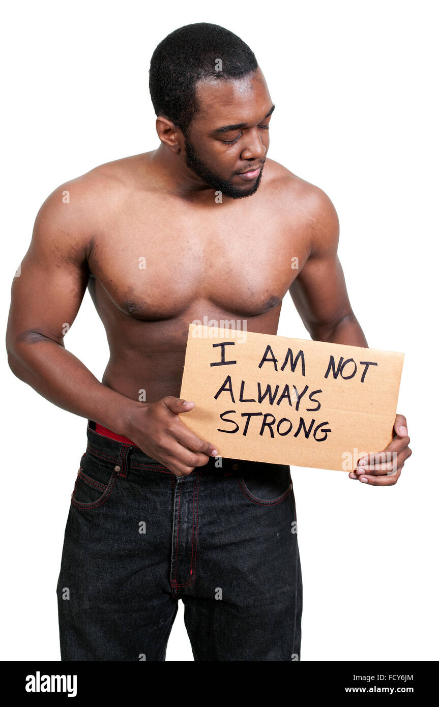 Hombre sujetando un letrero que dice que yo no soy siempre fuerte Foto de stock
