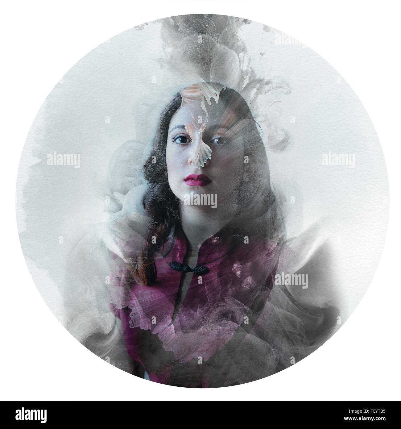 Ilustración artística, vintage círculo foto manipulación exposición múltiple - fantasía soñadora princesa mágica concepto Foto de stock