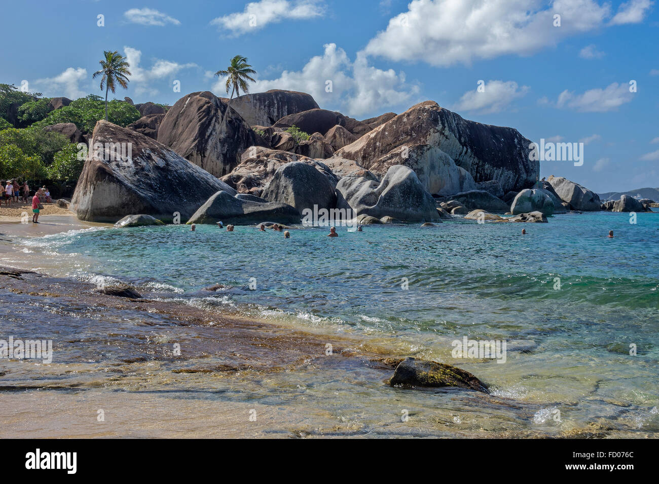 La playa en el Parque Nacional de Baños Virgen Gorda, Islas Vírgenes Británicas West Indies Foto de stock