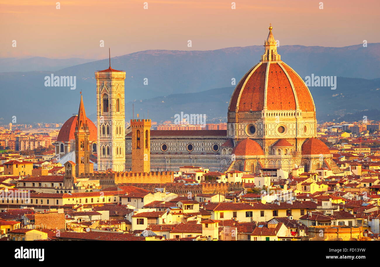 Desde el Duomo, la Piazza Michelangelo, Florencia, Italia. Foto de stock