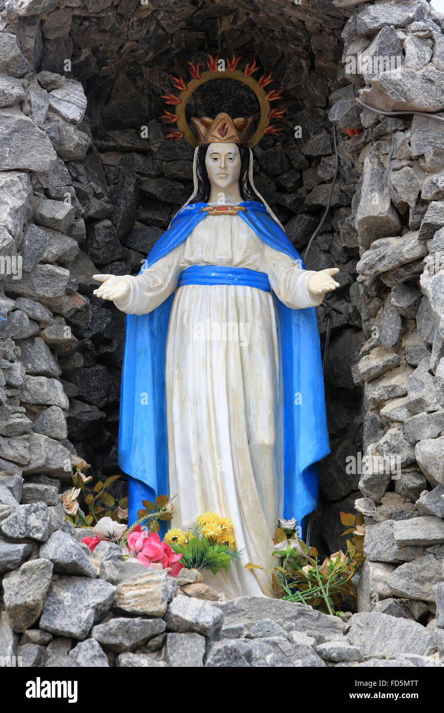 Virgen. La Catedral de San Pedro y san Pablo. Foto de stock