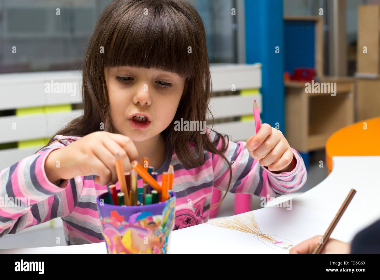 Pocoyo dibujo fotografías e imágenes de alta resolución - Página 2 - Alamy