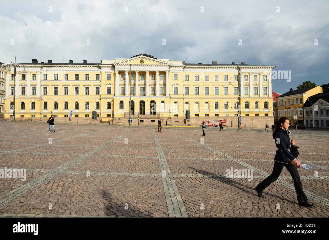 El Palacio de Gobierno. La Plaza del Senado. Helsinki. Finlandia Foto de stock