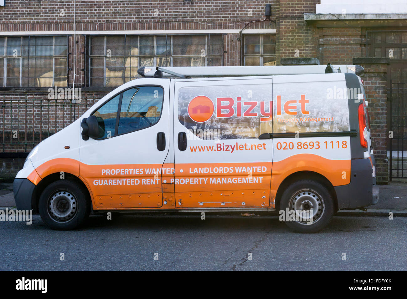 Una propiedad de alquiler Bizylet management van en el sur de Londres. Foto de stock