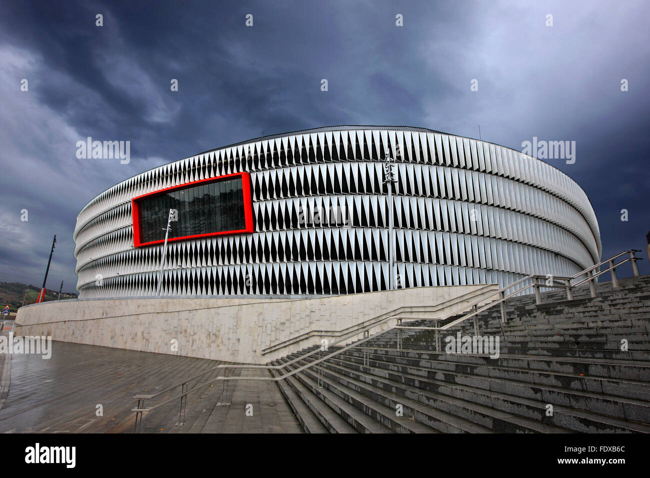 El legendario estadio 'San Mamés', 'casa' del equipo de fútbol Athletic de Bilbao, Bilbao, País Vasco (País Vasco), España. Foto de stock