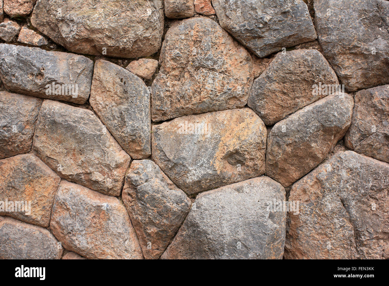 Uma Seção De Um Muro De Pedra Antiga Em Ollantaytambo Em Peru. Foto de  Stock - Imagem de artesanato, arquitetura: 266757124