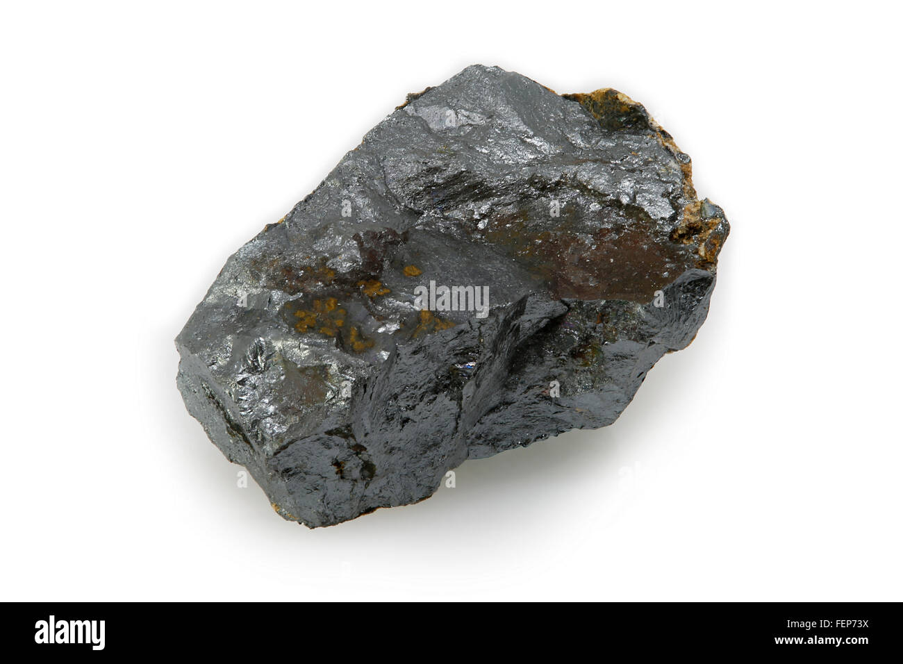 La ilmenita (mineral de óxido de hierro y titanio) Foto de stock