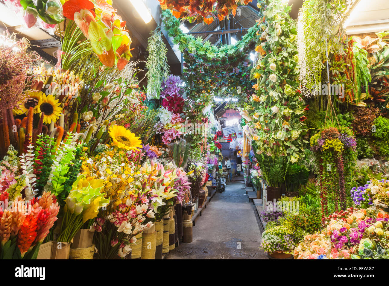 Categoría «Flores artificiales» de fotos de stock, 328,521 imágenes