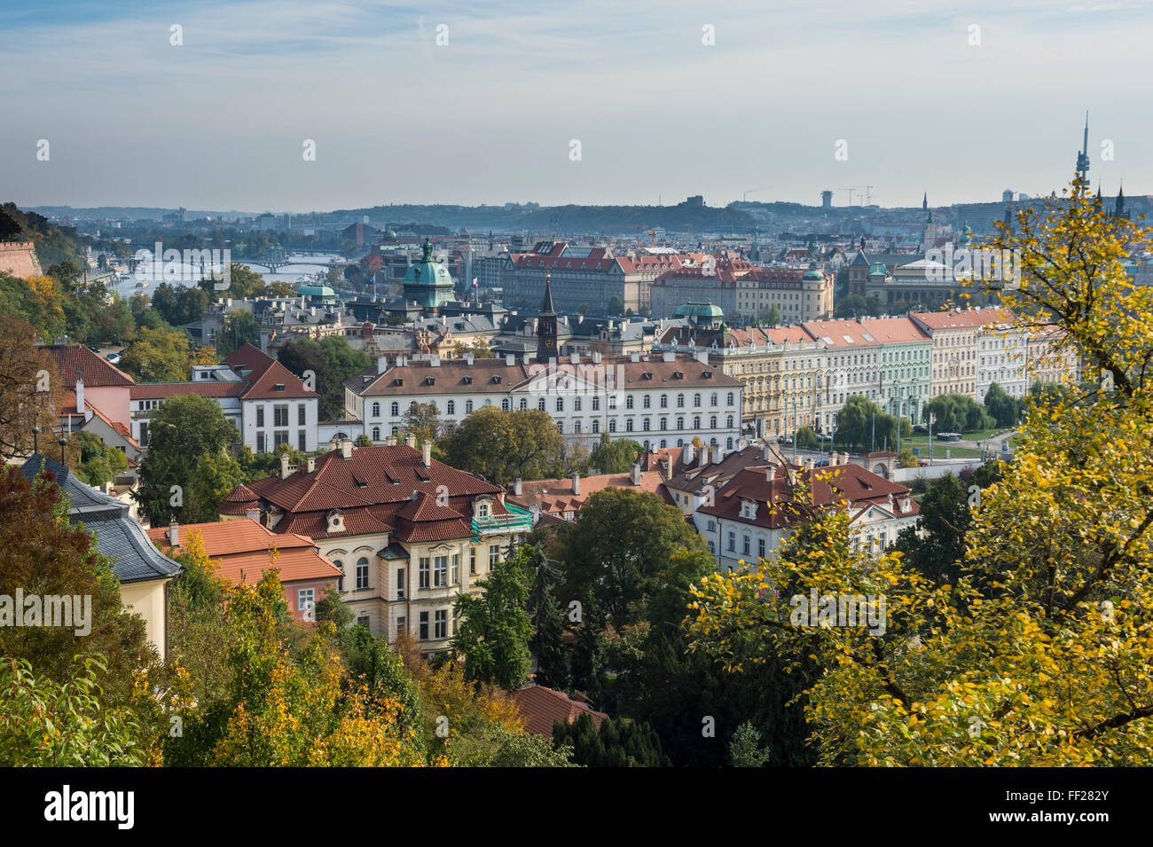 Vistas de Praga desde el castillo de Praga, Praga, República Checa, Europa Foto de stock