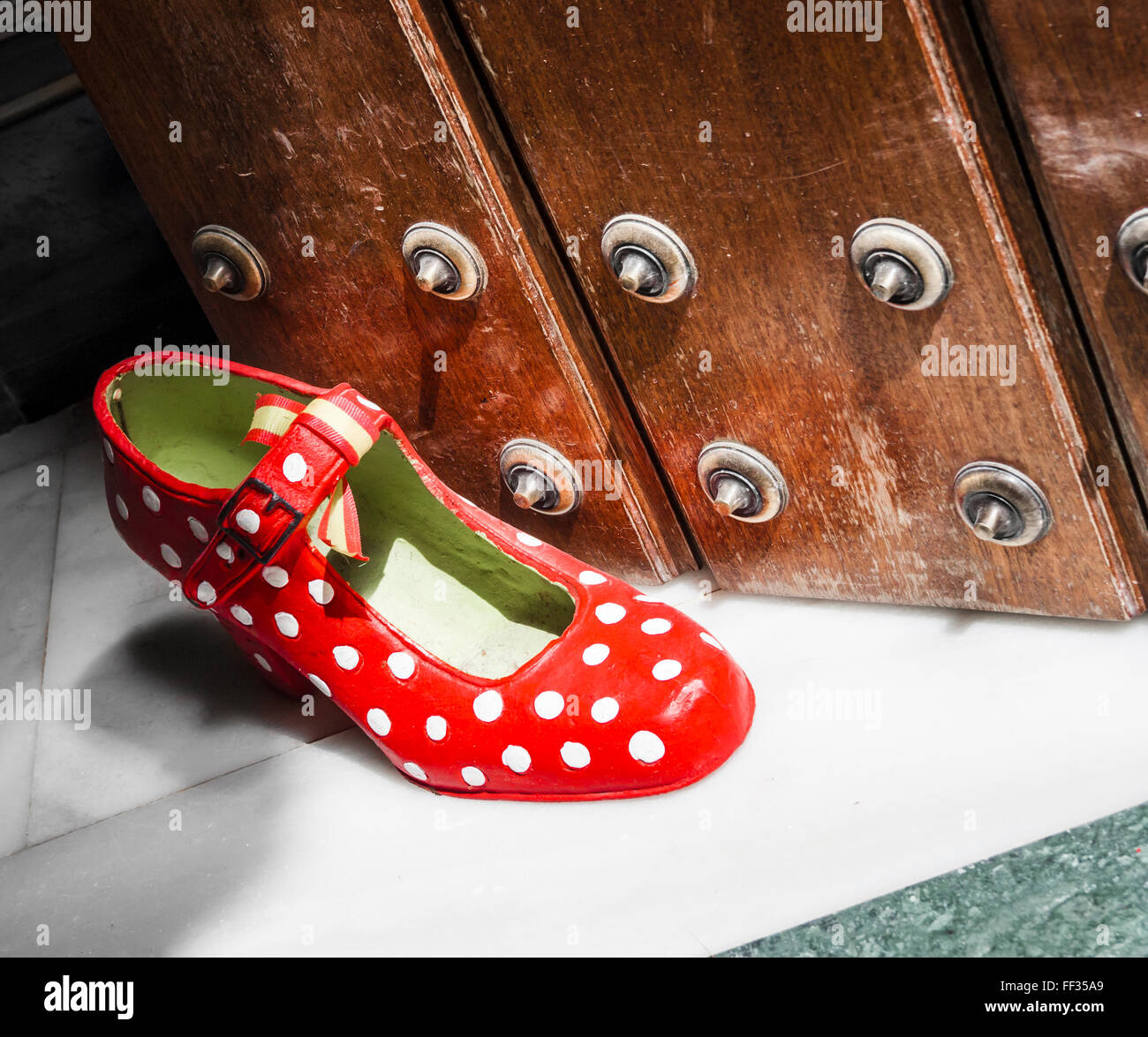 Zapato flamenco fotografías e imágenes de alta resolución - Alamy