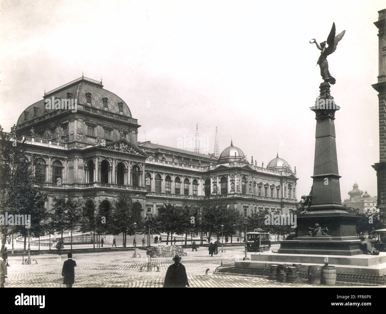 Viena, Austria, c1925. /Nel University, construido 1873-83; fotografió c1925. Foto de stock