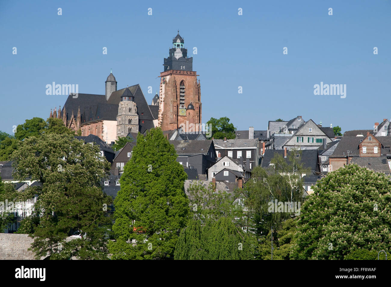 Altstadt von Wetzlar mit Dom, Hessen, Deutschland | casco antiguo y de la catedral de Wetzlar, Hesse, Alemania Foto de stock