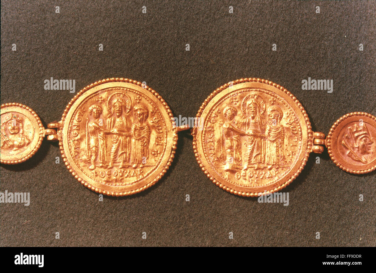 Cinturón de oro bizantina. Foto de stock