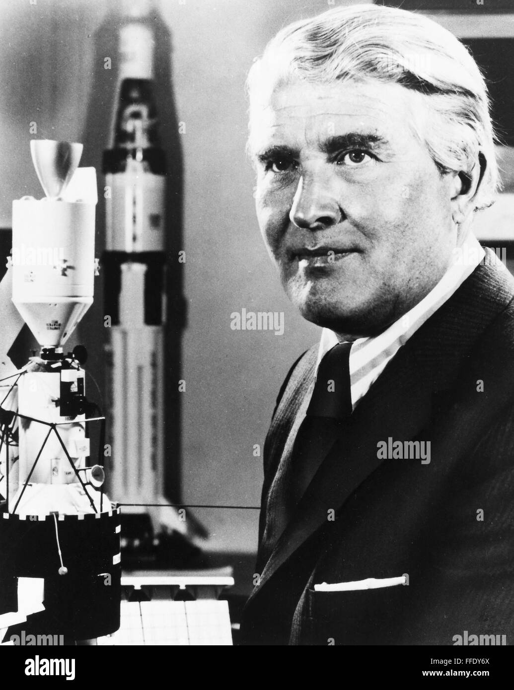 WERNHER VON BRAUN/n(1912-1977). Ingeniero de cohetes alemán. Fotografiado de junio de 1977. Foto de stock