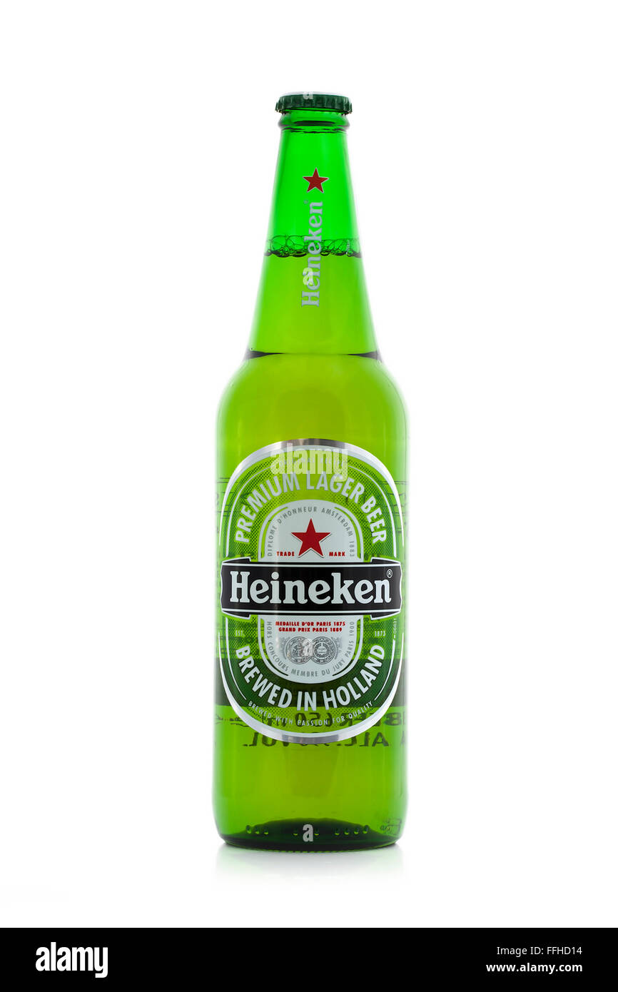 Botella de Cerveza Heineken.Heineken es una marca premium lager cerveza