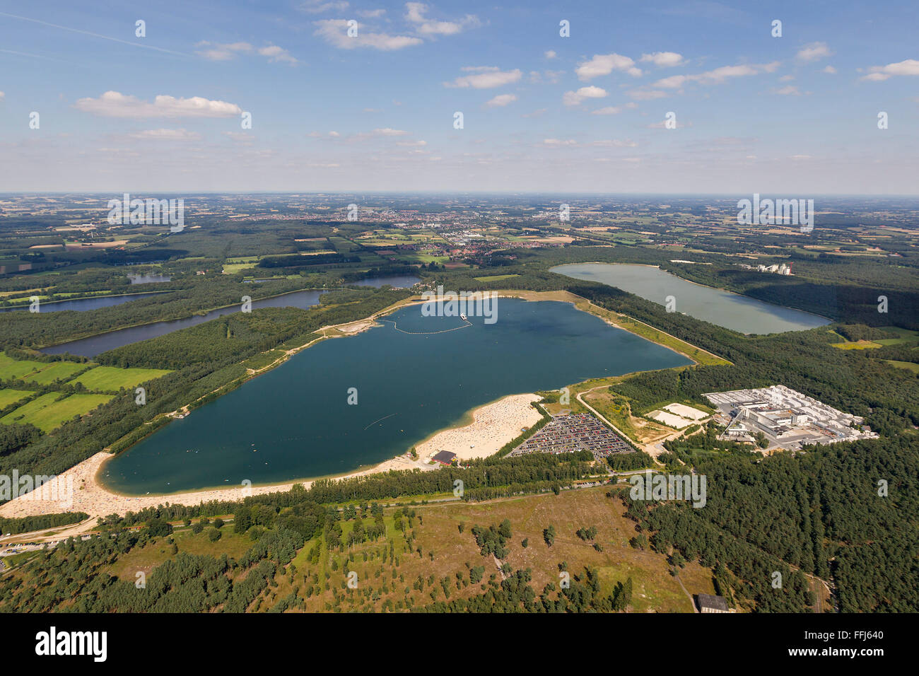 Vista aérea, la arena de la playa, lago, orilla, orilla del mar, los bañistas, Silbersee II Duelmen Haltern, Haltern am See, Ruhr, Foto de stock