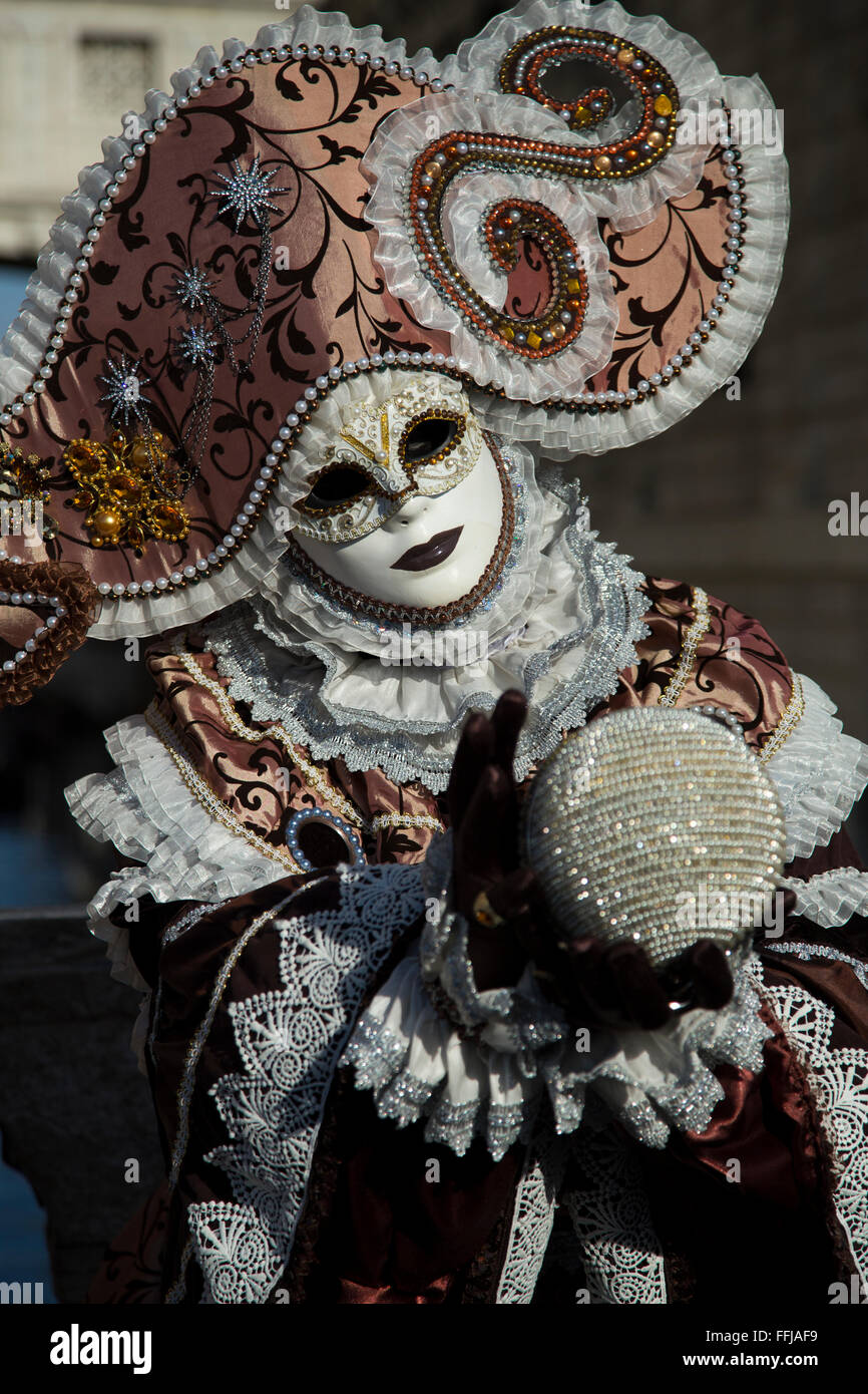 Trajes de carnaval veneciano Foto de stock