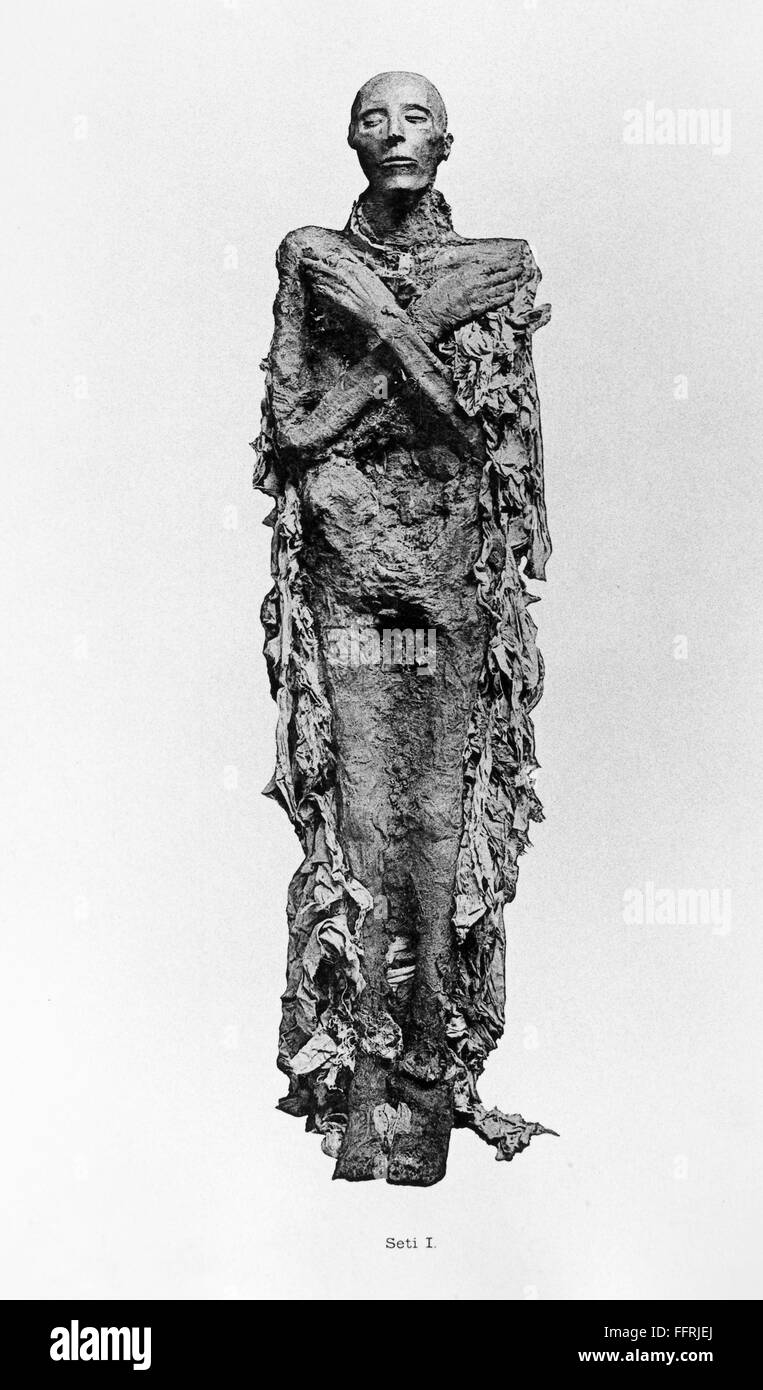 Egipto: la momia de Seti I. /nel cuerpo momificado del faraón Seti I de la XIX Dinastía. Foto de stock