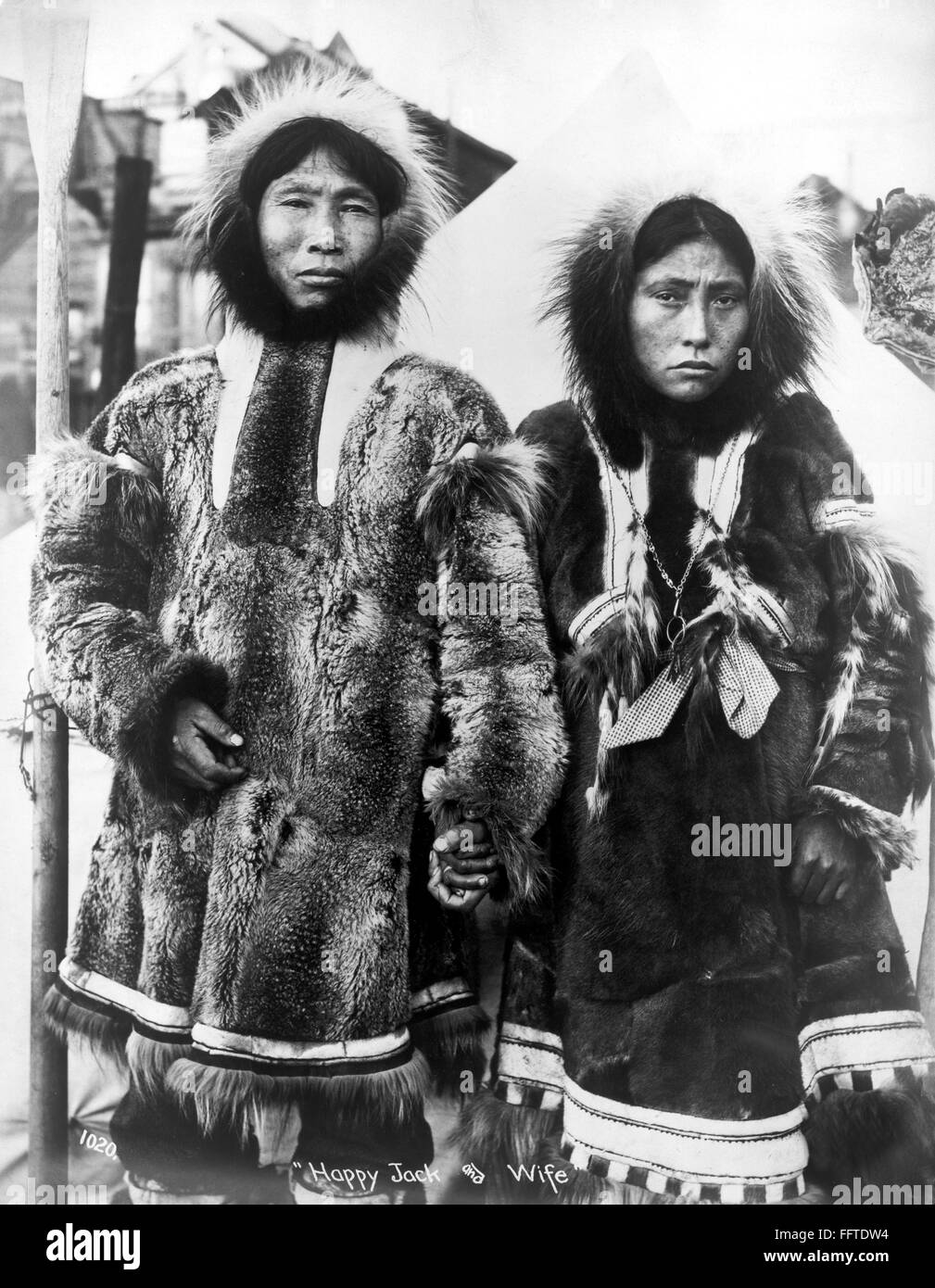 ALASKA esquimal pareja. /NAn esquimal hombre y mujer identificada como