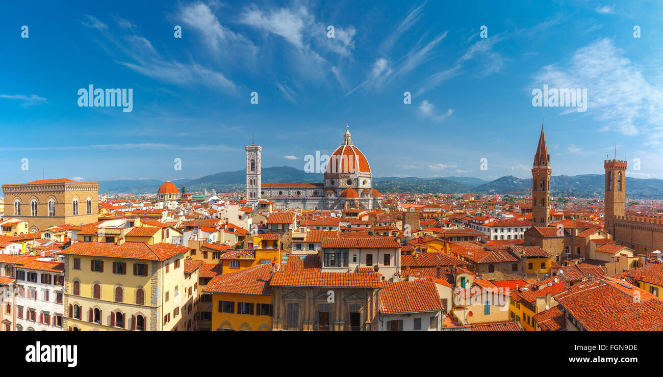 Duomo y Bargello en Florencia, Italia. Foto de stock