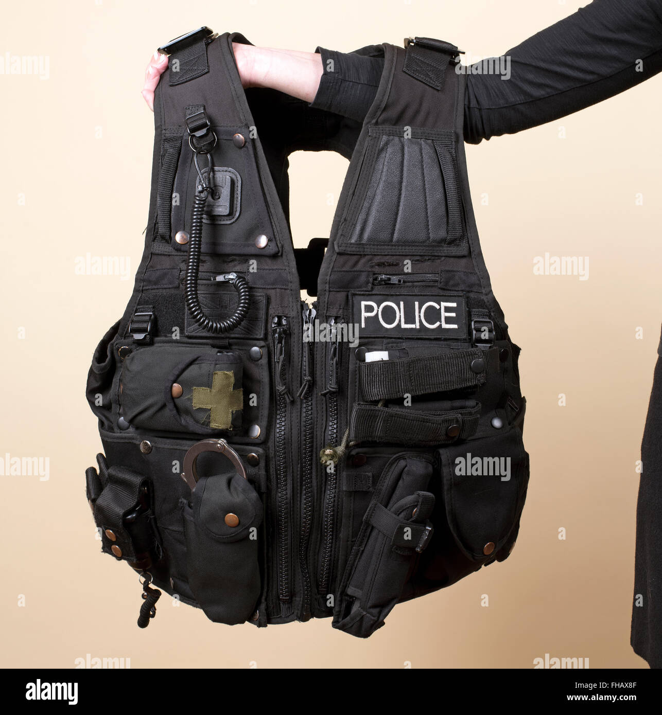 Uniforme de policía un Tactical Vest Foto de stock