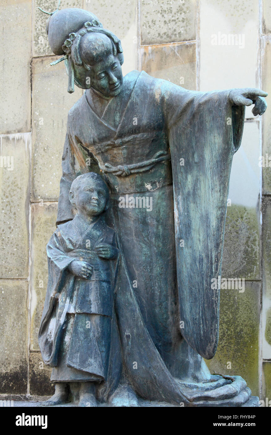 Japón, Nagasaki, Glover Garden, Madame Butterfly estatua, Foto de stock