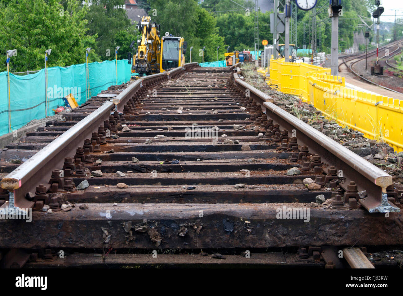 Antiguas vías férreas cortadas, Alemania Foto de stock