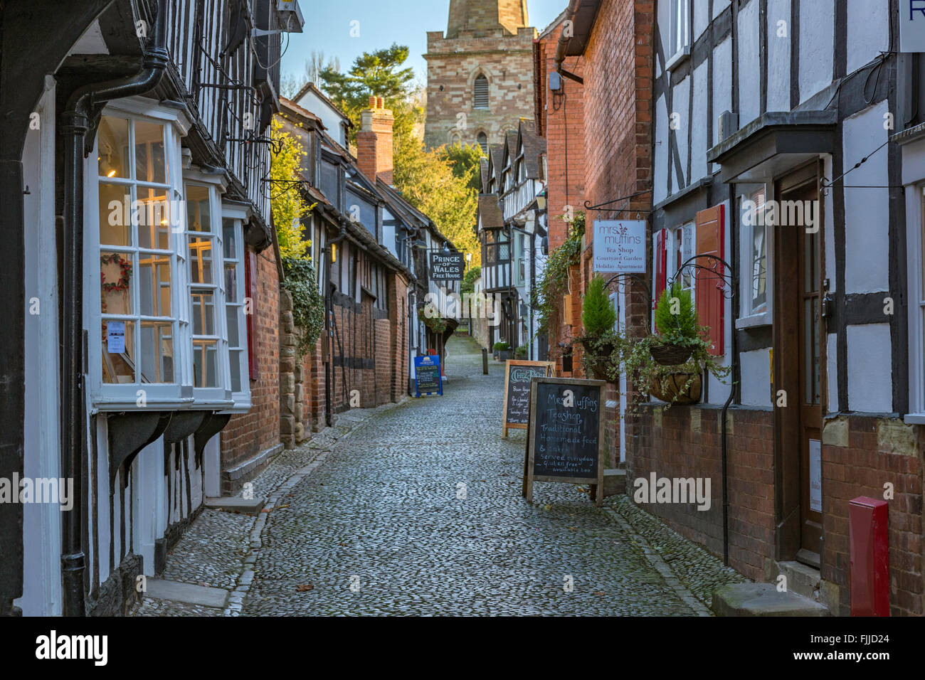 Church Lane en la histórica ciudad rural de Ledbury, Herefordshire, Inglaterra, Reino Unido. Foto de stock
