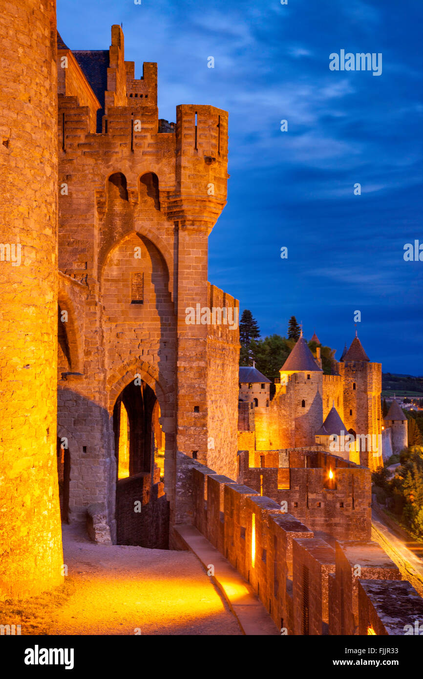 La ciudad medieval de Carcassonne, languedoc-roussillon, Francia Foto de stock