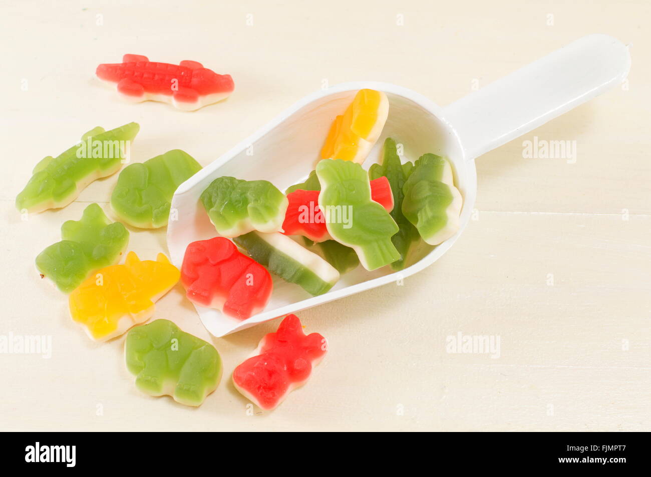 Boca con coloridos Jelly Beans Foto de stock