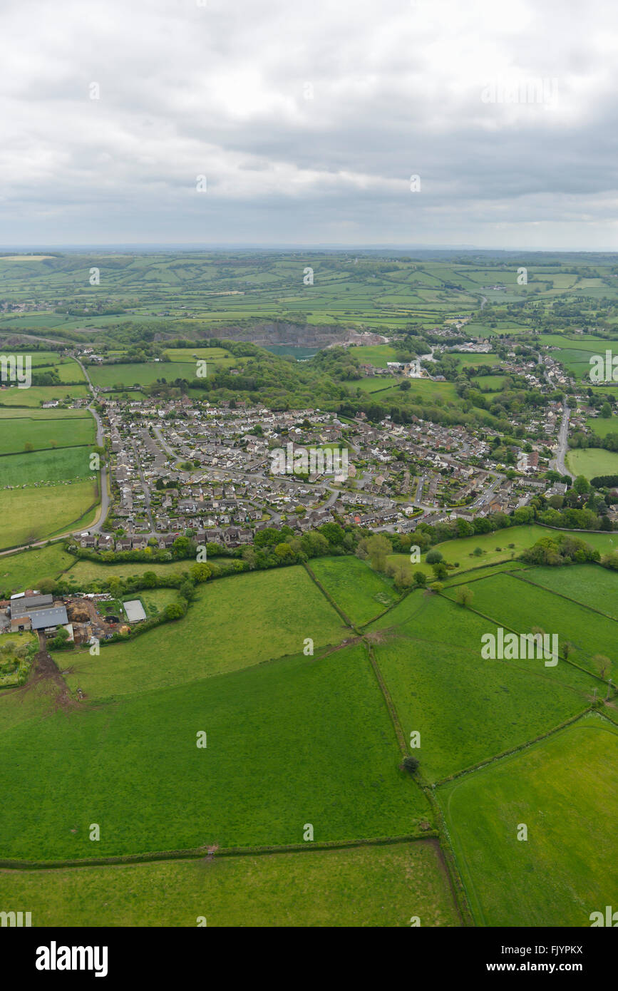 Una vista aérea de la aldea de Gloucestershire mecha Foto de stock
