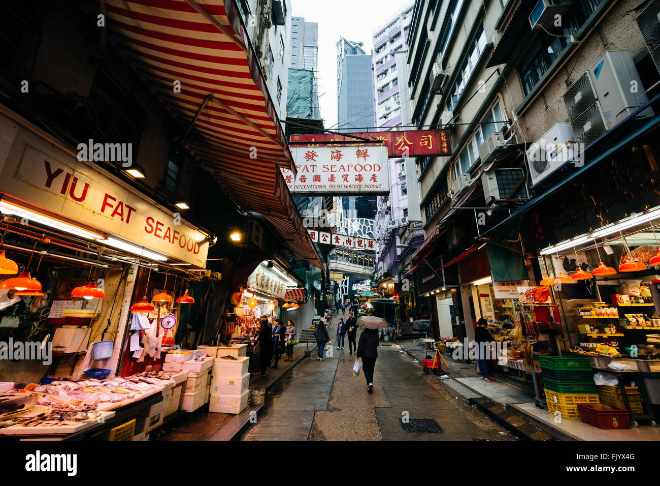 Los vendedores de comida en la calle Gage, en Hong Kong, Hong Kong. Foto de stock