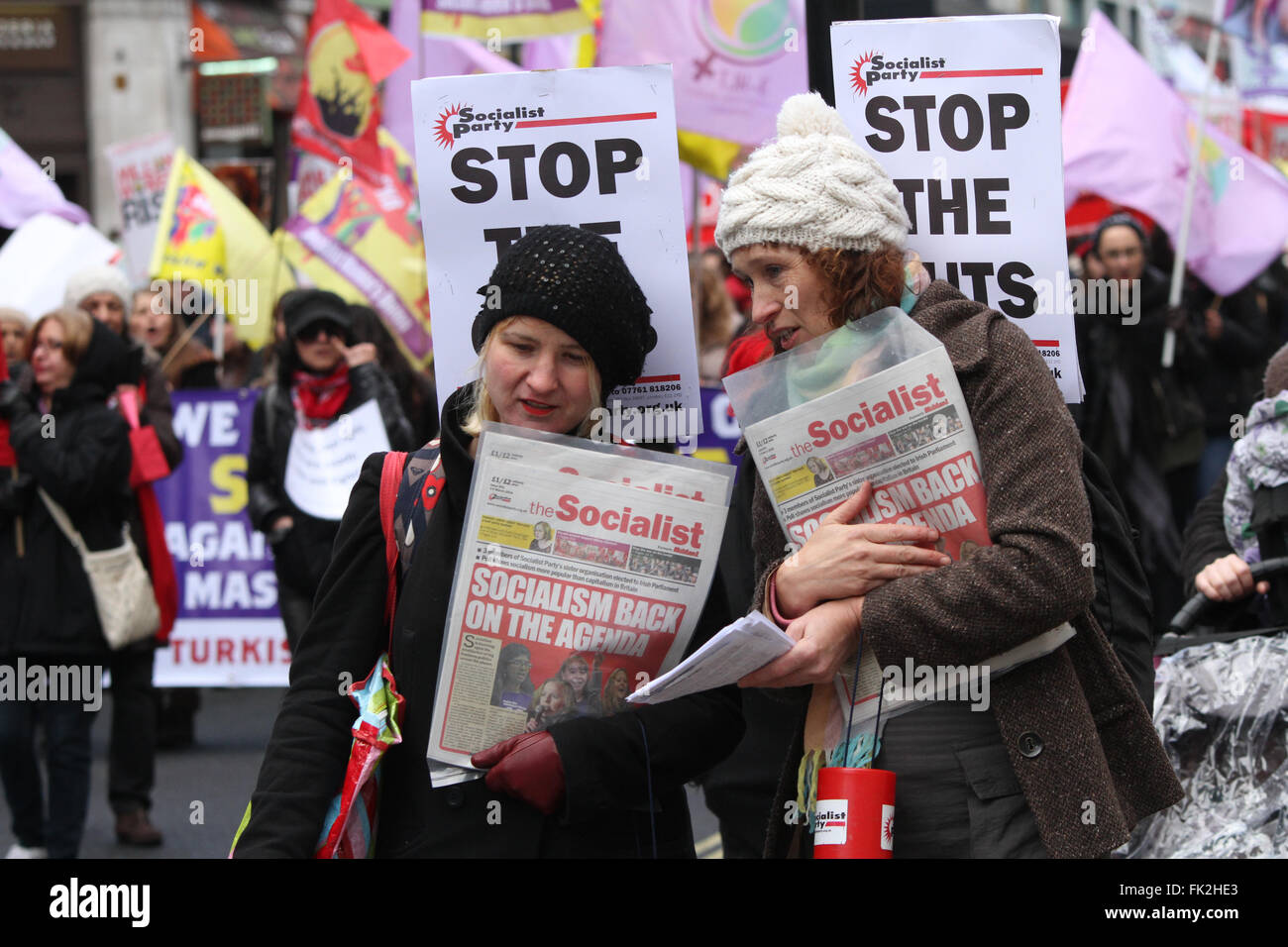 Londres, Reino Unido, 5 de marzo de 2016. Mujeres en millones de mujeres lugar manifestación para denunciar la violencia contra la mujer. Crédito: Rastislav Kolesar/Alamy Live News Foto de stock