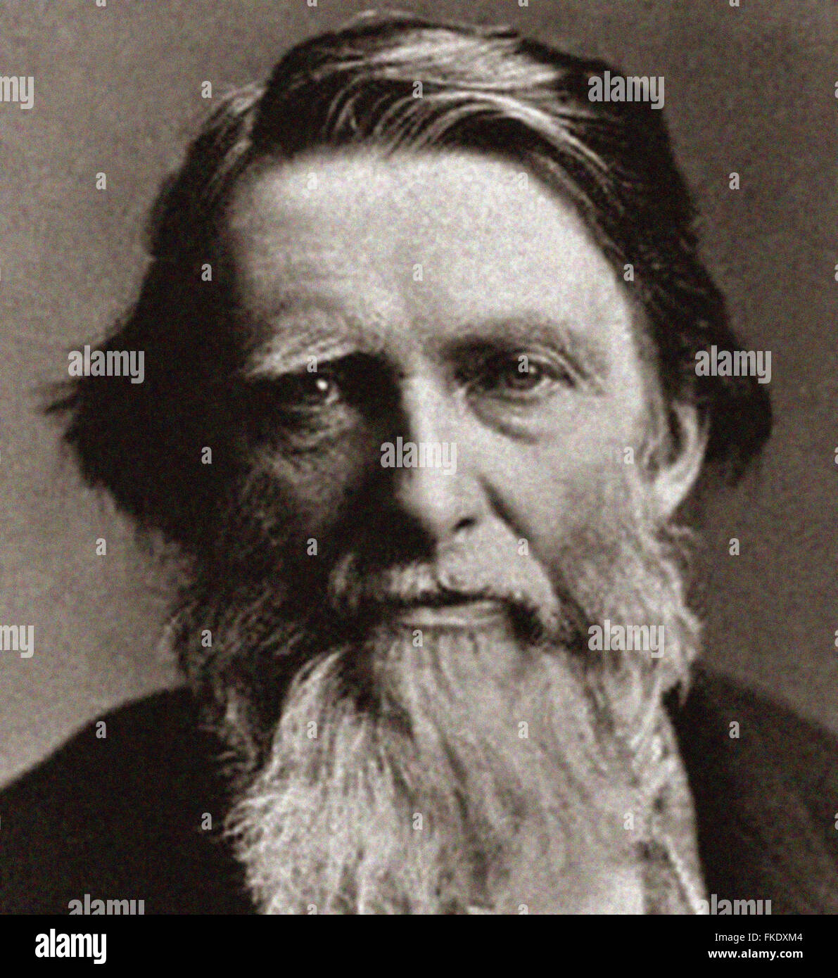 John Ruskin (b1819) y el inglés fue el artista y crítico de arte. A partir de los archivos de Prensa - Servicio de retrato antiguo retrato de prensa mesa. Foto de stock