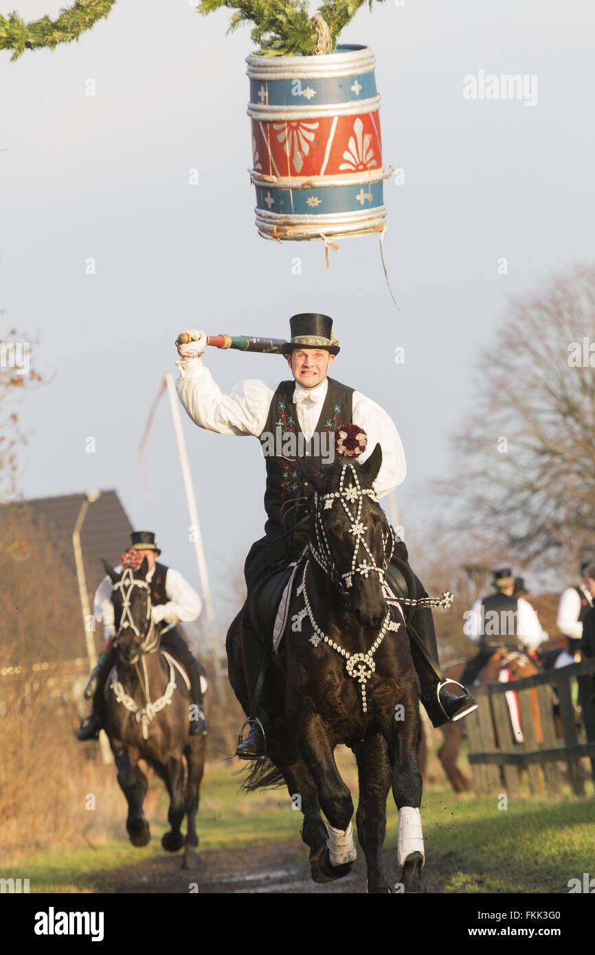 St Leonhard tradición procesión Alemania caballo Foto de stock