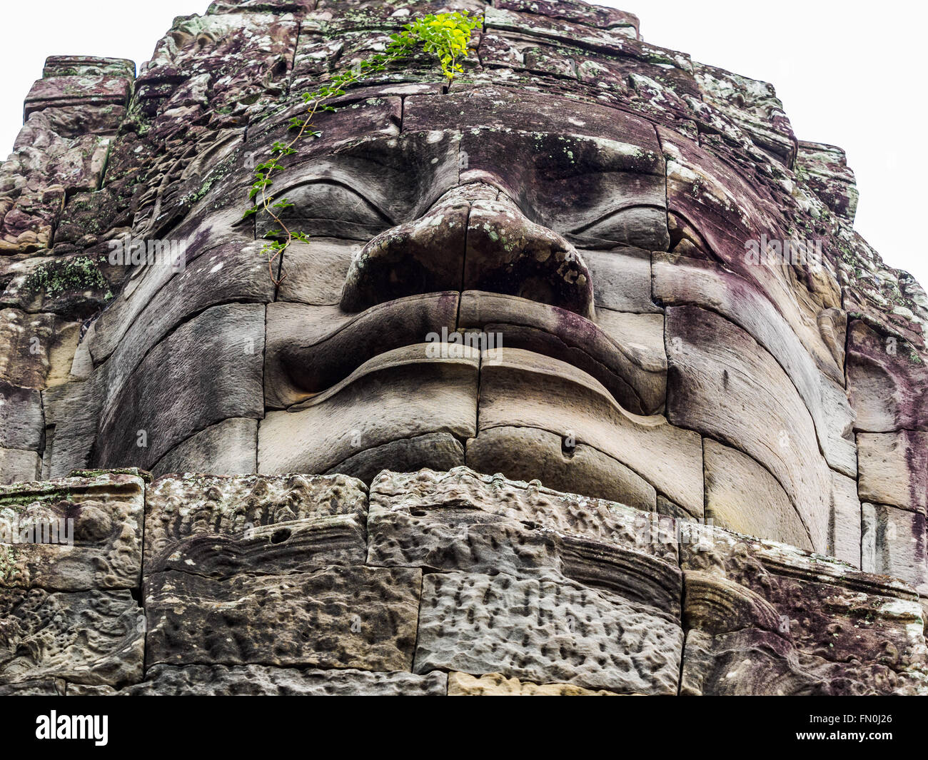 Cabezas de piedra en el templo Bayon en Siem Reap, Camboya Foto de stock