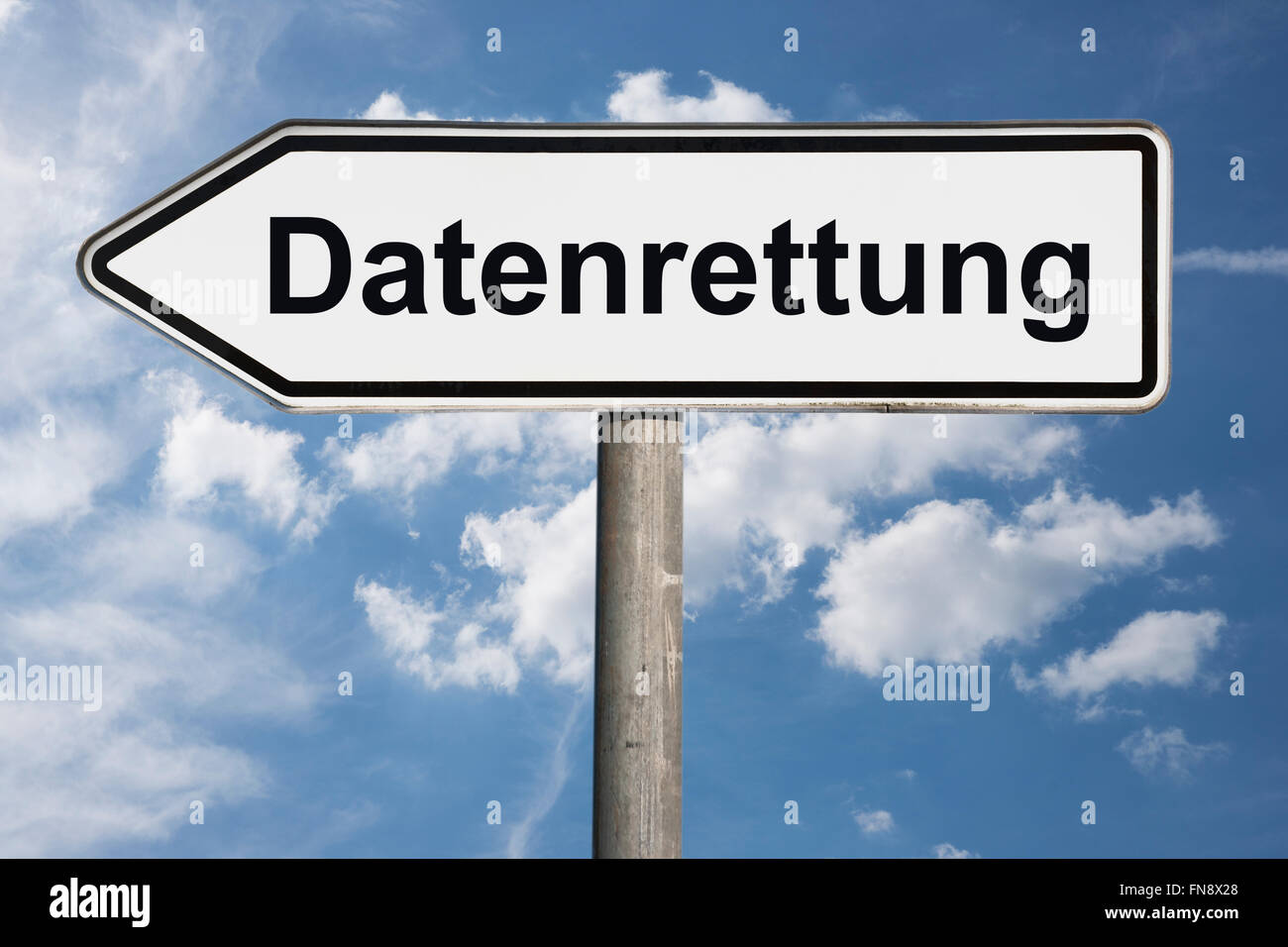 Foto detalle de un cartel con el título alemán Datenrettung (Recuperación de datos) Foto de stock