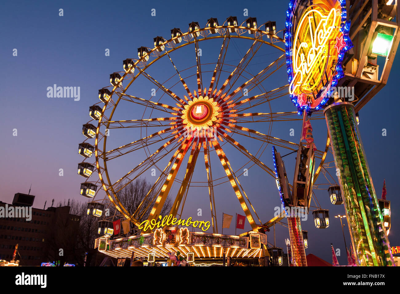 Hamburg hamburger dom hamburg fotografías e imágenes de alta resolución Alamy