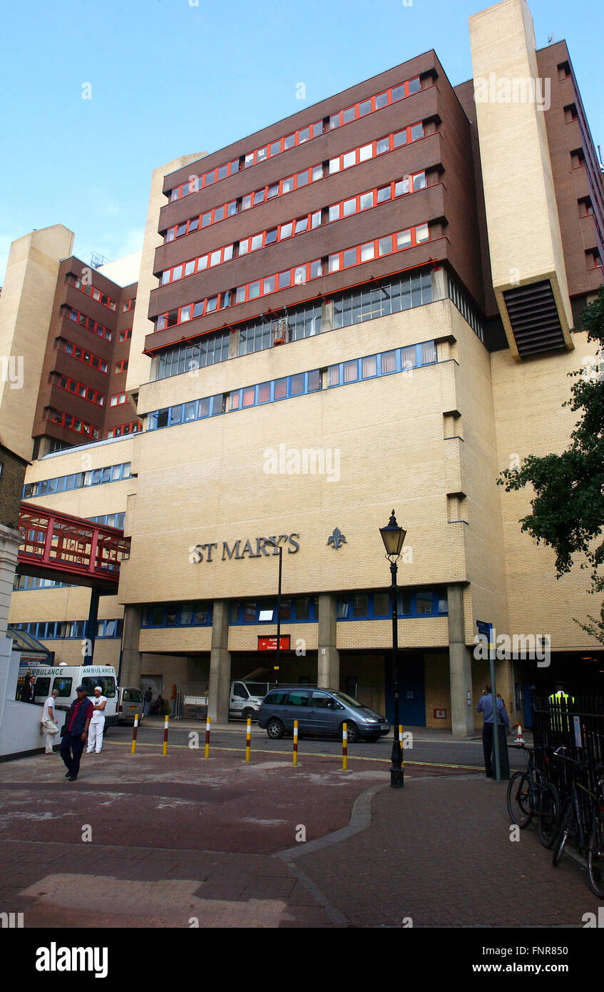 Saint Mary's Hospital está situado en Paddington, en Londres. Fue fundada en 1845. Hasta 1988 el hospital tenía su propia escuela de medicina Foto de stock