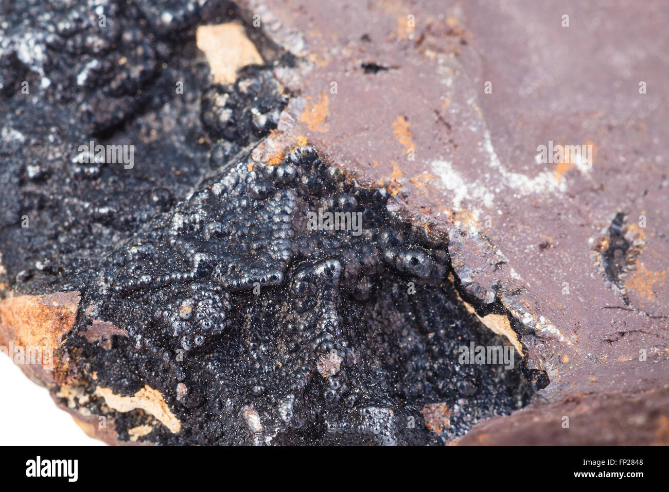 Macro de espécimen de roca natural - Goethita sobre minerales hematita MARRÓN limonita cerrar Foto de stock