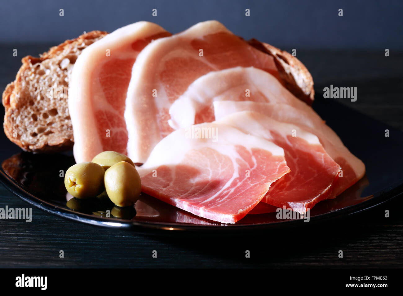 Carne de prosciutto fotografías e imágenes de alta resolución Alamy