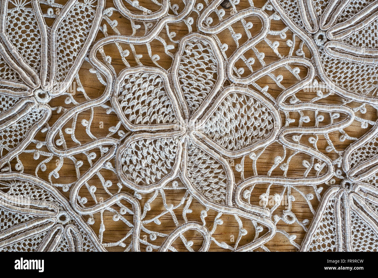 Encaje irlandés fotografías e imágenes de alta resolución - Alamy Encaje irlandés fotografías e imágenes de alta resolución - Alamy