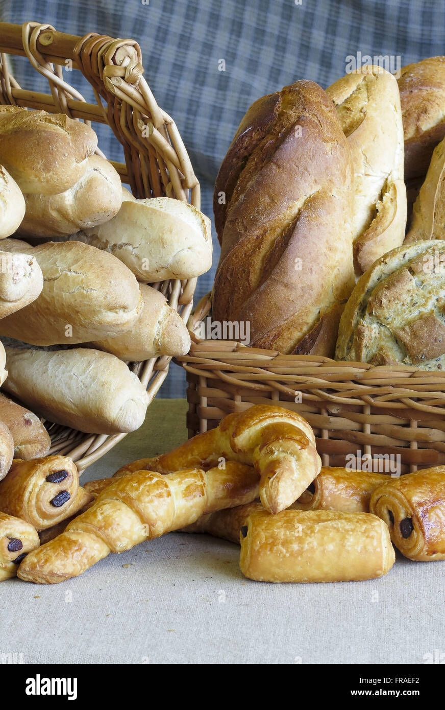 Variados tipos de panes Foto de stock