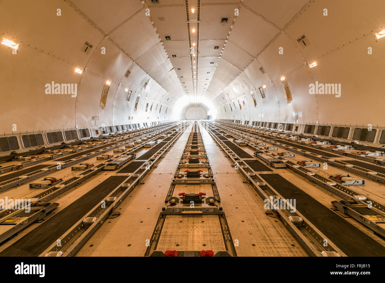 Interior de un Boeing 777 aviones de carga Foto de stock